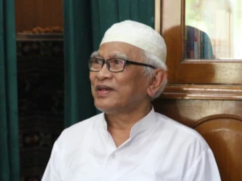 Sepasang Terompah: Cerita untuk 80 Tahun KH Ahmad Mustofa Bisri