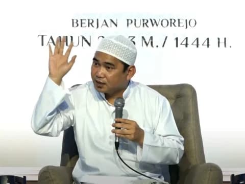 Gus Reza Lirboyo Ungkap Rahasia di Balik Kealiman Imam Sufyan Ats-Tsaury