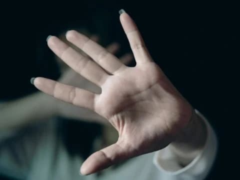 Khutbah Jumat: Islam Melarang Tindakan Kekerasan pada Anak