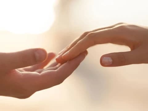 4 Tips Jitu Mengelola Perbedaan Pendapat Pasangan agar Rumah Tangga Harmonis