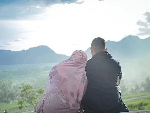 4 Tips Membangun Keluarga Harmonis menurut Imam Al-Ghazali