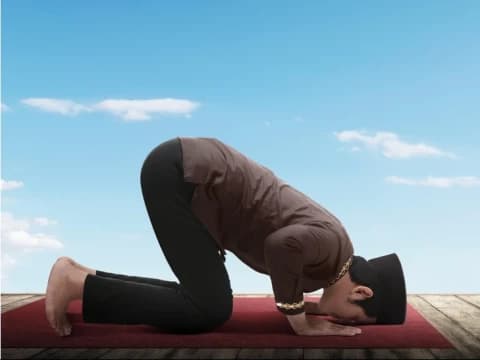 Sujud Syukur Tanpa Wudhu, Bagaimana Hukumnya?