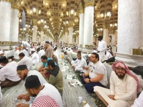Suasana Ramadhan 1443 H di Madinah