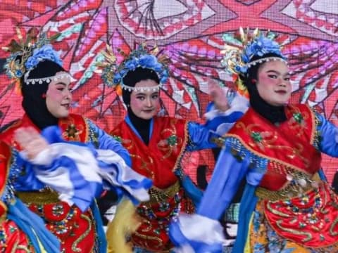 Tari Gajak Gijik dari Betawi Meriahkan Pembukaan Festival 4 Peace di Rakernas Gusdurian
