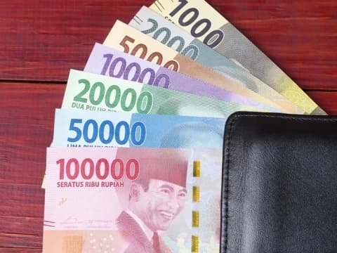 Berbagi Angpau Lebaran Yuk, Ini 3 Pahalanya