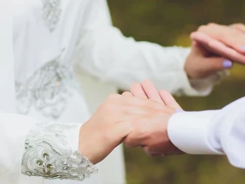 Bolehkah Orang Tua dari Suami dan Istri Saling Menikah? Ini Penjelasannya