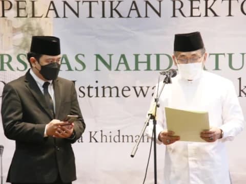 Ketum PBNU Lantik Widya Priyahita Pudjibudojo sebagai Rektor UNU Yogyakarta 2022-2026