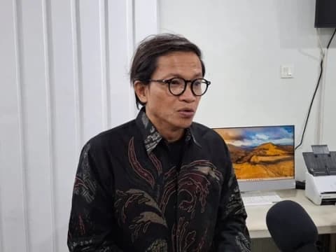 Menyandingkan Soeharto dengan Gus Dur dan Marsinah sebagai Pahlawan, Bentuk Pengaburan Sejarah