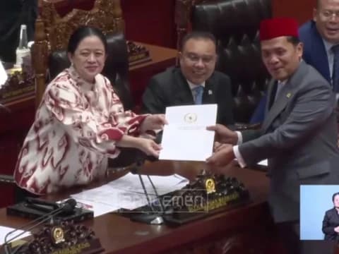 DPR Sahkan UU KUHAP Baru, Bantah Isu Polisi Dapat Kewenangan Lebih