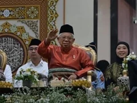 Wapres: Toleransi Kita Diperhatikan Dunia dan Minta Tulisan Indonesia Diterjemahkan ke Arab 