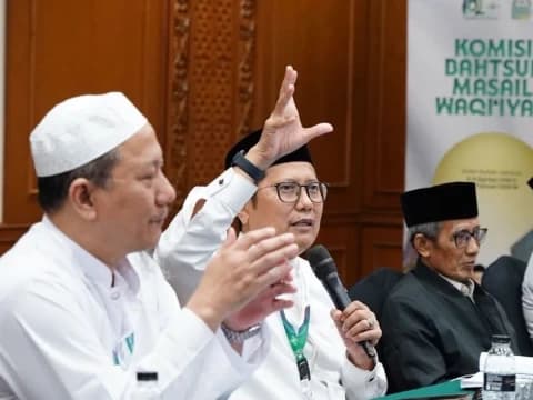 Para Ulama Diskusi Penyembelihan dan Distribusi Dam Tamattu’ di Munas 2025