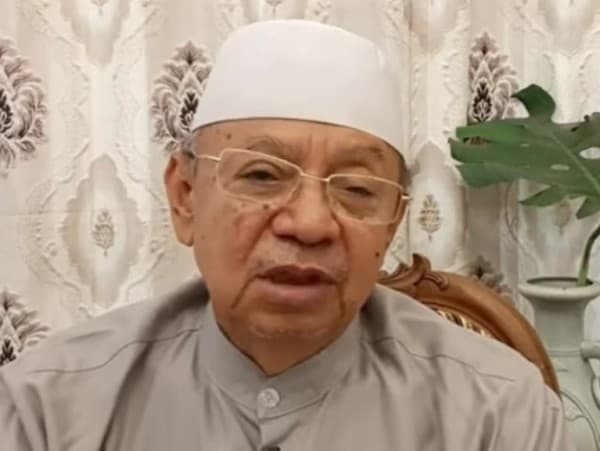 KH Zakky Mubarak: Sebesar Apapun Dosamu, Allah akan Ampuni