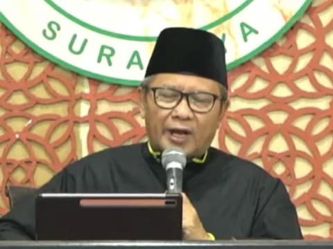 5 Ciri Orang yang Senantiasa Dicintai Allah