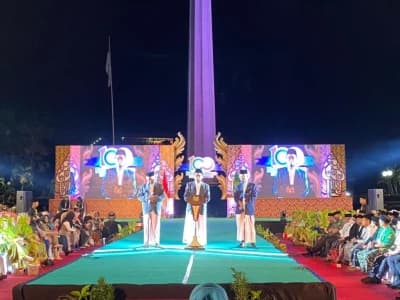 Kompak, Ketua NU, Muhammadiyah, dan MUI Jatim Baca Puisi Bareng di Satu Panggung