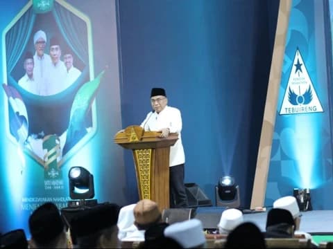 Di Tasyakuran 1 Abad NU, Gus Yahya Laporkan Capaian Besar dan Kerja Keras Pengurus