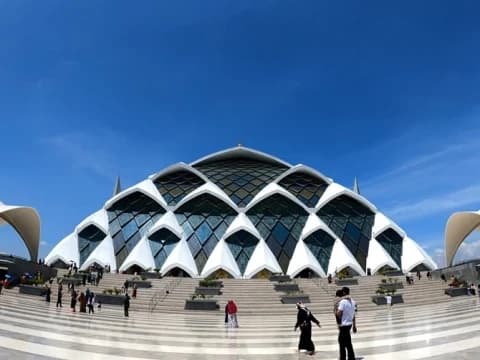 Jelang Ramadhan, Masjid Al-Jabbar Bandung Bakal Tutup Sementara 