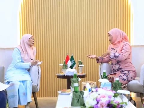 Muslimat NU dan Istri PM Malaysia Bahas Penguatan Pendidikan Anak PMI di Negeri Jiran