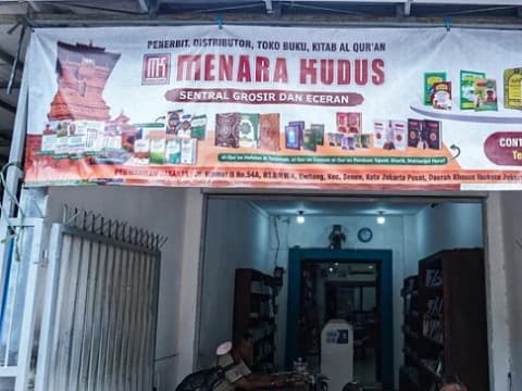 Menara Kudus Jakarta, Surganya Kitab Kuning di Ibukota