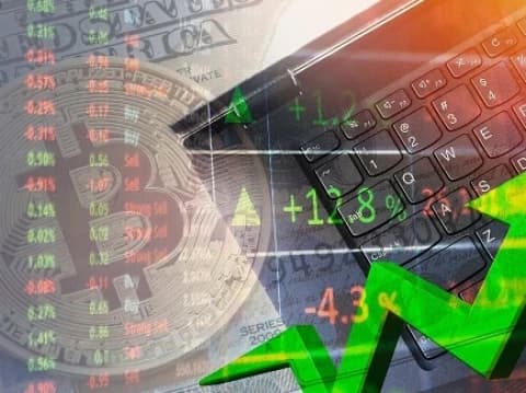 Hukum Trading Crypto dalam Islam: Apakah Crypto Menguntungkan atau Berisiko?