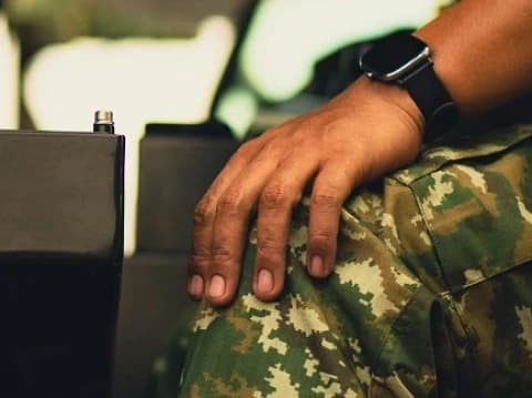 Kewenangan Tentara dalam Postur Negara: Pandangan Al-Mawardi dan Relevansinya dengan Hukum Indonesia