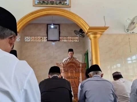 Khutbah Jumat: Islam Itu Mudah, Jangan Dibuat Sulit! Teladani Rasulullah yang Penuh Kasih dan Kebijaksanaan