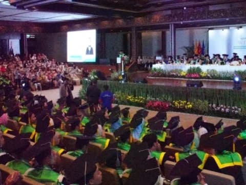 Wisudawan Gen Z Didorong Jadi Generasi Produktif, Kreatif, Inovatif