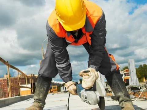 Khutbah Jumat: Beramallah, Rezeki Kita akan Berkah dan Bertambah