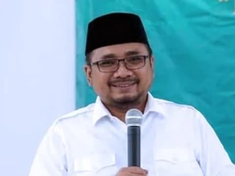 Luncurkan Peringatan Hari Santri 2022, Menag Tekankan Penguatan Prestasi