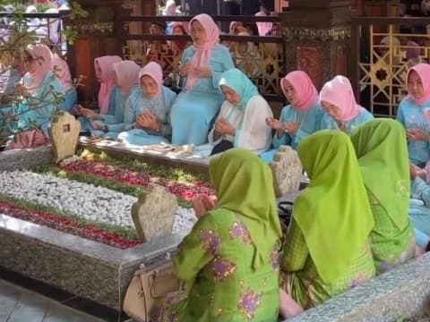 Harlah Ke-60, YKMNU Gali Spirit Perjuangan para Pendiri dengan Berziarah