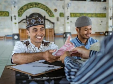 Menyoal Status Panitia Zakat