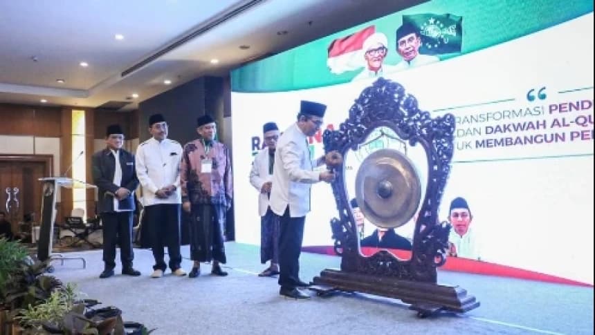 Buka Rakernas JQHNU, Gus Yahya Ungkap Tradisi Tabaruk Al-Qur'an Hanya Ada di Indonesia