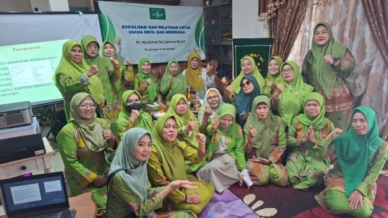 Muslimat Jakbar Latih Anggota Buat Produk Nugget dan Frozen Food