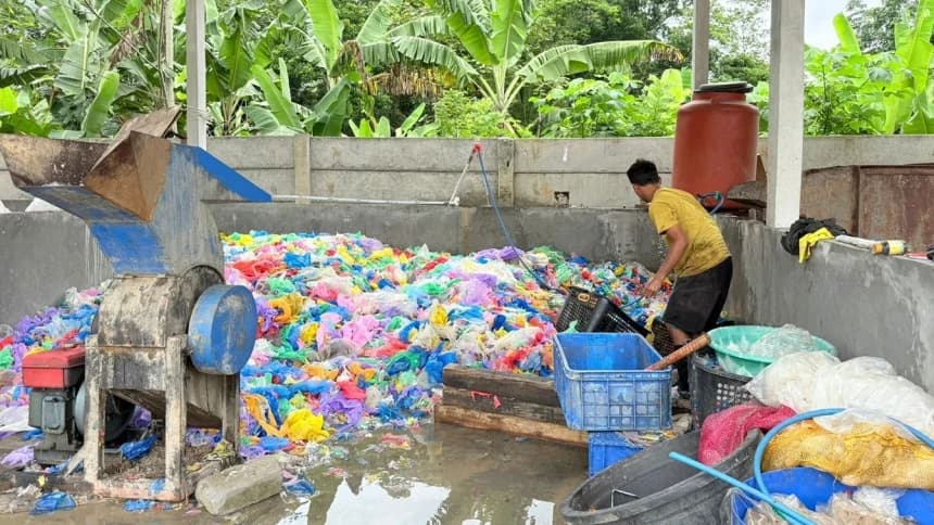 Pesantren Nur El Falah Serang Ubah Sampah Jadi Rupiah dengan Inovasi Bernilai Ekonomi