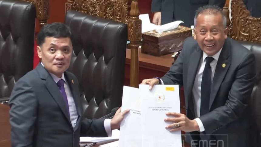 DPR Tetapkan 8 Poin Percepatan Reformasi Polri, Posisi di Bawah Presiden Tak Berubah