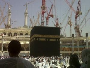 Pekerja Kasar dari Indonesia Diupah Rp 5,6 Juta