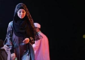 Gara-Gara Hijab, Mantan Model Play Boy Masuk Islam