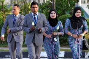 Malaysia Airlines Didesak Izinkan Pramugari Berjilbab