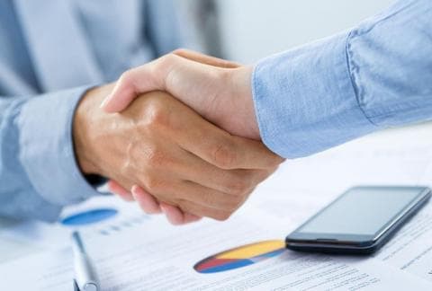 Transaksi Dua Akad dalam Praktik MLM