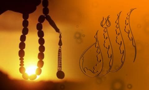 Melanjutkan Berdzikir atau Menerima Tamu, Mana yang Didahulukan?