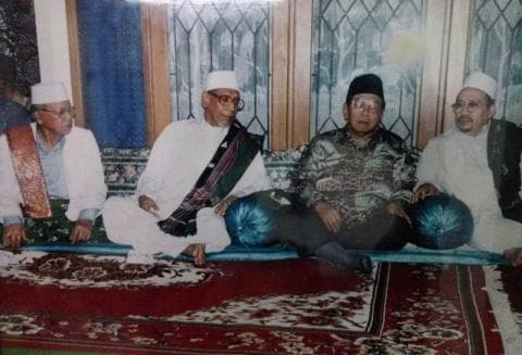 Hubungan Baik Gus Dur dan Kiai Betawi