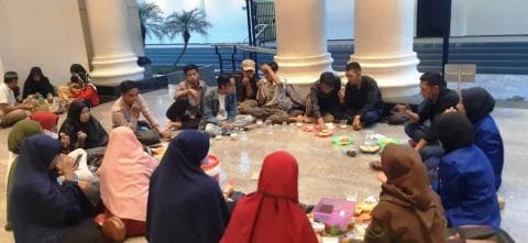 Ngabuburit Sembari Ngaji Jurnalistik Ala PMII di Pontianak