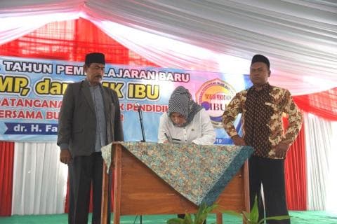 Cegah Pernikahan Dini, Sekolah IBU Buat Kontrak Larangan Menikah