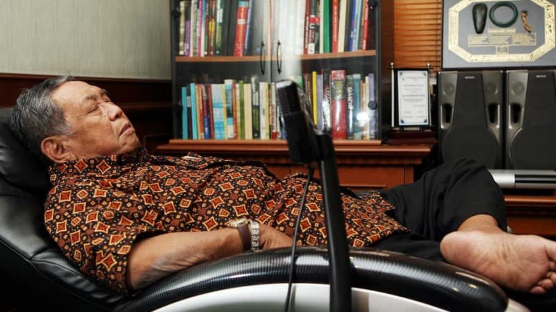 Pemakzulan Presiden Gus Dur: Skenario Elite Politik