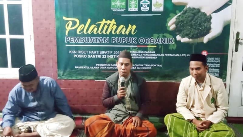 Jaga Kesuburan Tanah, Kampus Ini Gelar Pelatihan Pembuatan Pupuk Organik