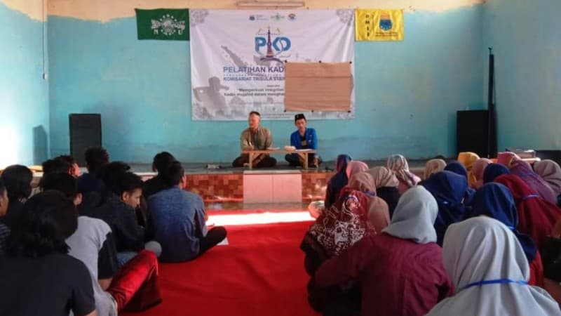 PMII Komisariat Trisula STAINU Temanggung Kaji Tata Niaga Tembakau