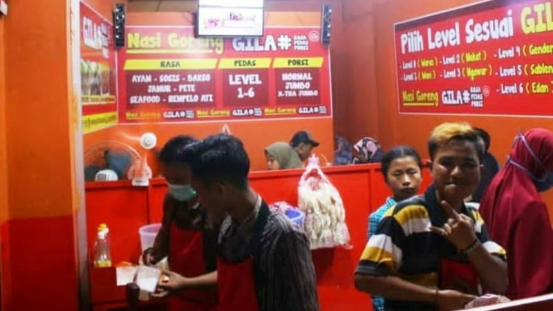Sugianto, Sukses Santri Pemilik Usaha 'Nasi Goreng Gila'