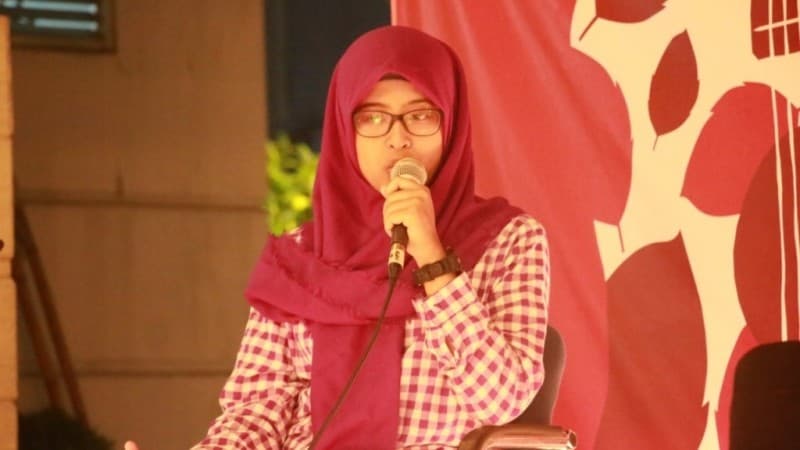 Kisah Penyesalan Gadis yang Bergabung dengan ISIS