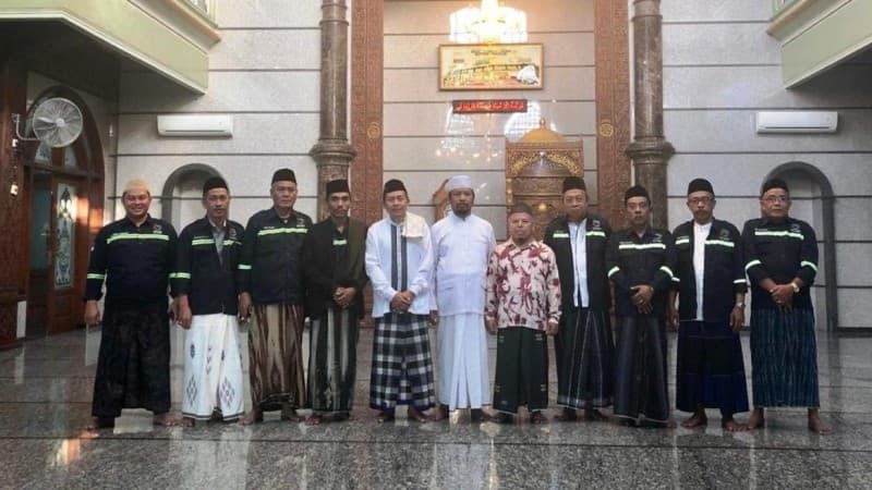 NU Surabaya Sapa Warga Metropolis dengan Bakti Subuh