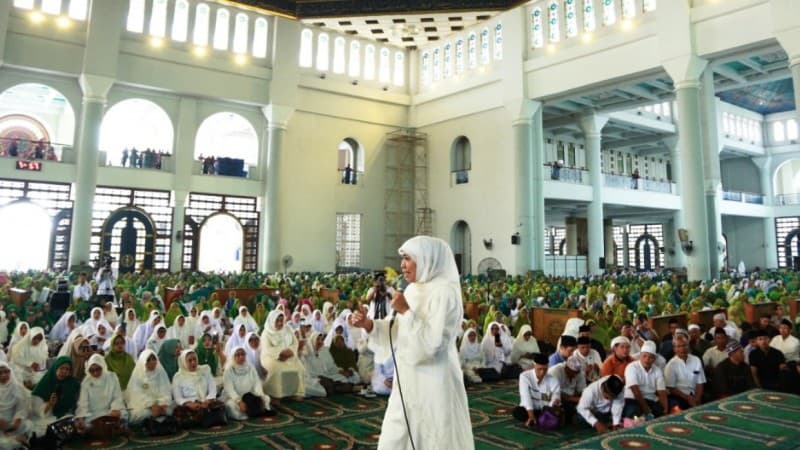 Ketua Umum Muslimat NU Ajak Jadikan Gawai sebagai Media Dakwah