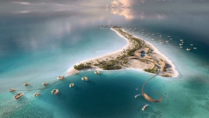 Turis Perempuan Diperbolehkan Berbikini di Pantai Arab Saudi Ini